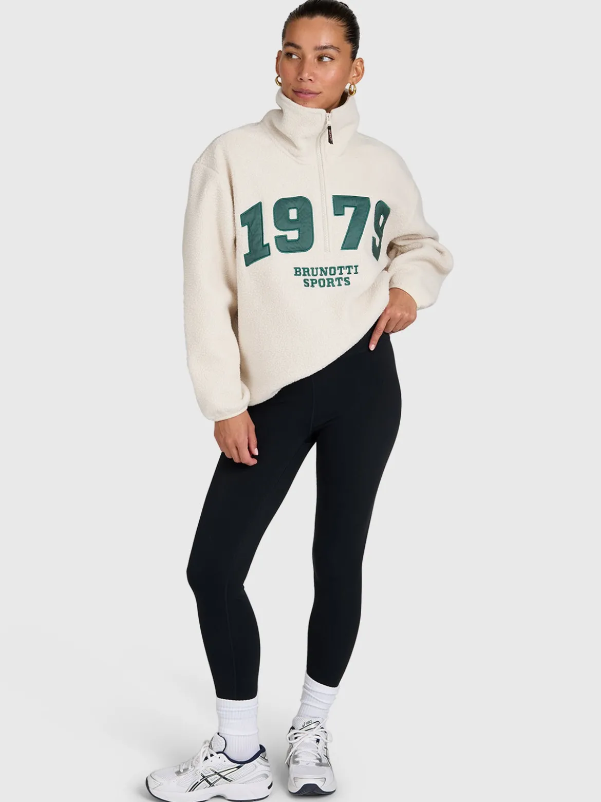 Chino Women Urban Fleece | Moonbeam