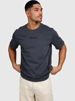 Esseries Unisex T-shirt | Pirate Black