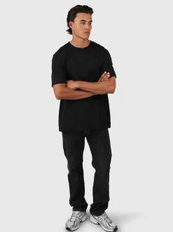 Grassroots Men T-Shirt | Pirate Black