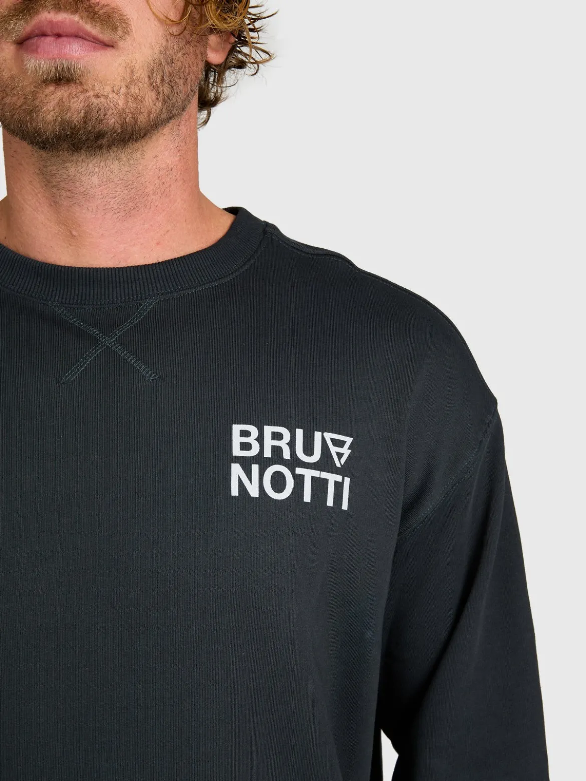 Nessor Men Sweater | Black