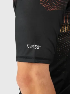 Waveguard-Water Men Rashguard | Pirate Black