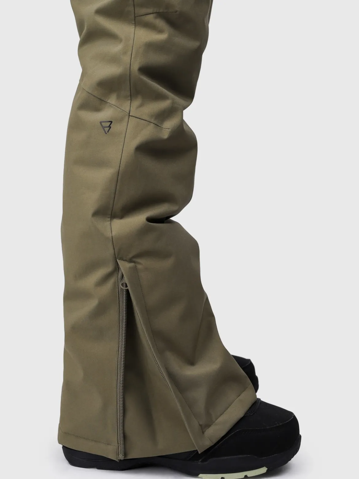 Whitewater Women Snow Pants | Dusky Green
